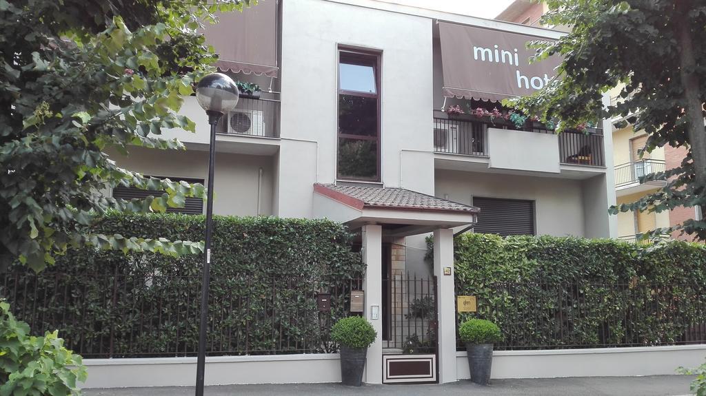 A New Guesthouse Pavia Exterior foto