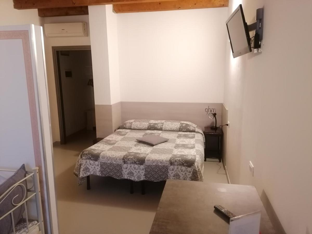 A New Guesthouse Pavia Exterior foto